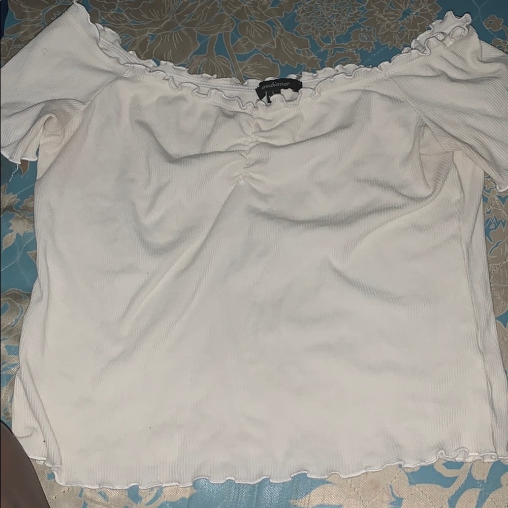 Nice girly shoulder lifted down shirt